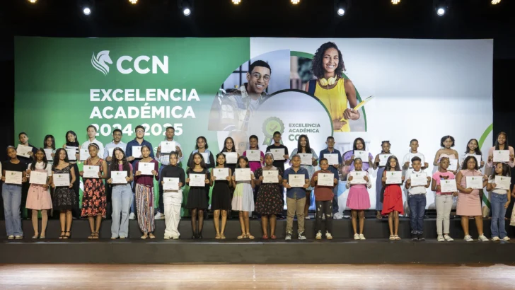 Centro Cuesta Nacional celebra la excelencia académica de los hijos de sus colaboradores