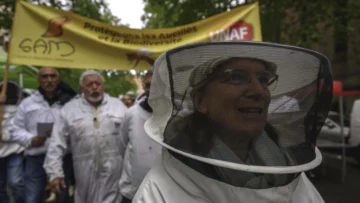 Alta instancia judicial veta polémico pesticida tras intensa campaña popular
