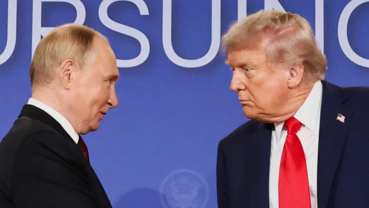 Trump anuncia que la cumbre con Putin en Alaska sobre la guerra en Ucrania concluyó sin acuerdo pero con avances