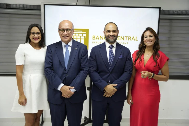 Pymes deben aprovechar oportunidades de la era digital