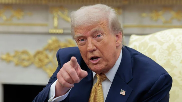 Trump moviliza dos submarinos nucleares tras los comentarios 'altamente provocadores' del expresidente ruso Medvédev