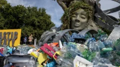 Líderes mundiales se reúnen en Ginebra para forjar un acuerdo histórico contra el plástico