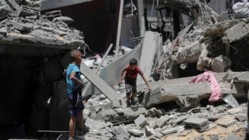 Hamás acusa a Israel de sacrificar los rehenes por ocupar Ciudad de Gaza; el plan detona avalancha de rechazos