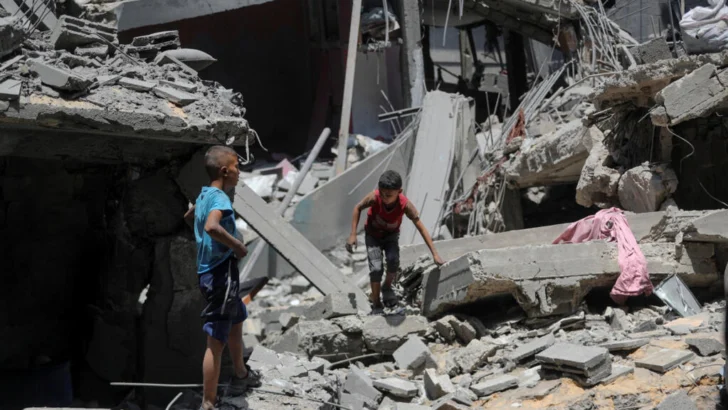 Hamás acusa a Israel de sacrificar los rehenes por ocupar Ciudad de Gaza; el plan detona avalancha de rechazos
