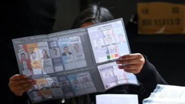 Bolivia: ocho aspirantes en carrera hacia la presidencia, ¿quiénes destacan y qué proponen?