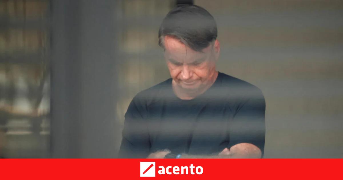 Bolsonaro, vigilado día y noche por riesgo de fuga previo al término de ...