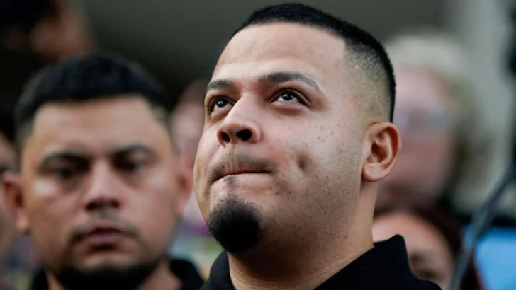 Gobierno de Trump vuelve a detener al salvadoreño Kilmar Ábrego y podría ser deportado a Uganda
