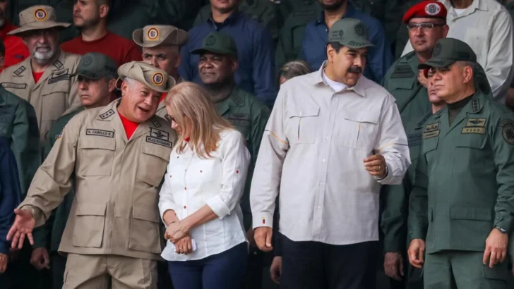 Venezuela anuncia su propio despliegue de buques en el Caribe en medio de la pugna con Trump