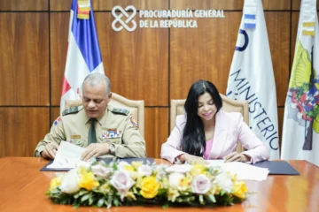 Industria Militar de las Fuerzas Armadas confeccionará uniformes para agentes penitenciarios