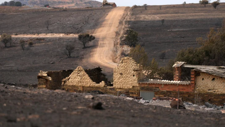 Además del cambio climático, la despoblación rural quema España