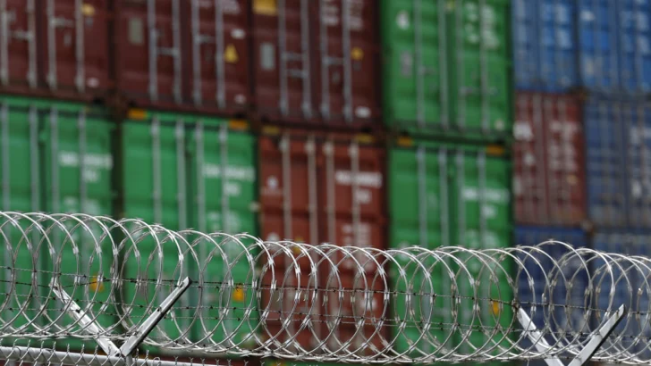 Cómo se contamina con drogas un contenedor o la infiltración del narcotráfico en puertos Cómo se contamina con drogas un contenedor o la infiltración del narcotráfico en puertos
