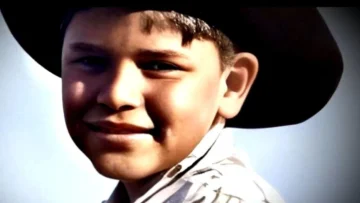 Antonio Salazar-Hobson, el chicano secuestrado y abusado a los 4 años que se convirtió en uno de los abogados más exitosos de EE.UU. Antonio Salazar-Hobson, el chicano secuestrado y abusado a los 4 años que se convirtió en uno de los abogados más exitosos de EE.UU.