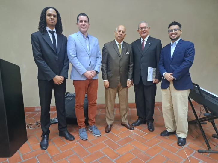 Fundación celebra el 142 aniversario del Himno Nacional