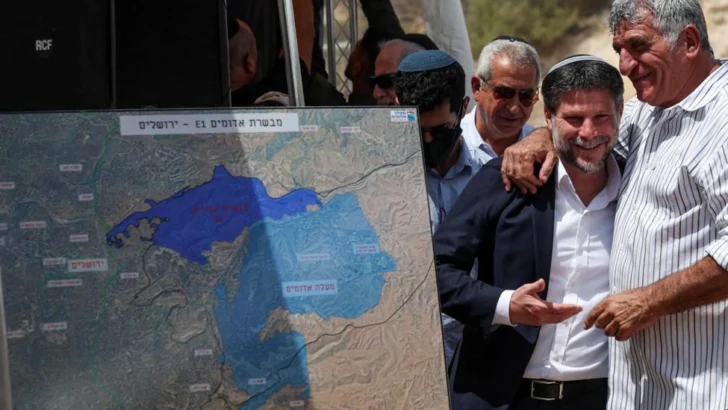 'El plan enterrará la idea de un Estado palestino': el anuncio del ministro de Finanzas de Israel para expandir los asentamientos de colonos judíos