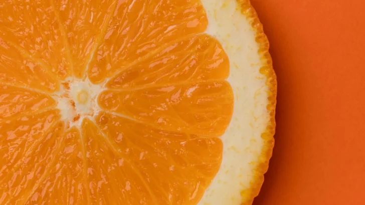 7 frutas que contienen más vitamina C que las naranjas