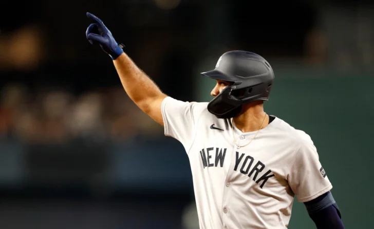 Amed Rosario llega a los 1.000 hits en derrota de los Yanquis
