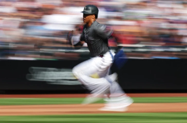 Los Cerveceros llegan a 14 triunfos seguidos y Juan Soto corre por los Mets