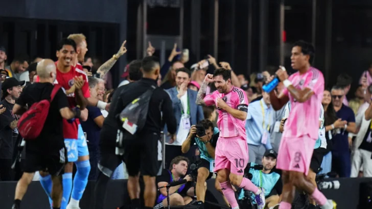 Messi regresa con dos goles y clasifica al Inter Miami a la final