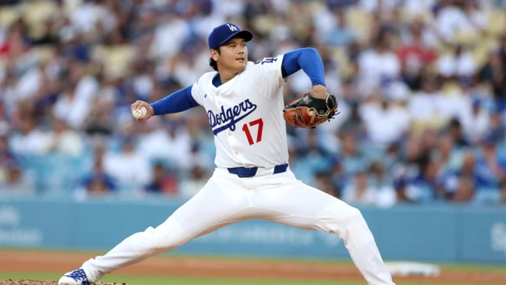 Ohtani logra primera victoria como lanzador y Rafael Devers conecta dos HR