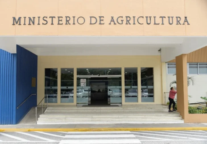 Agricultura niega detenciones pero admite investigación sobre uso de recursos