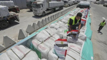 Egipto, acusado de complicidad en el bloqueo de Gaza, afirma que su ayuda ha sido reanudada
