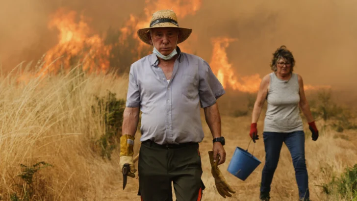 El Gobierno y la oposición discuten sobre la responsabilidad de los incendios en España