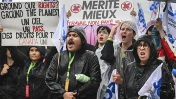 Pese a la intervención del gobierno, la huelga continúa ‘ilegalmente’ en Air Canada Pese a la intervención del gobierno, la huelga continúa ‘ilegalmente’ en Air Canada