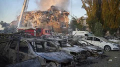 Rusia, imperturbable tras bombardear masivamente Kiev