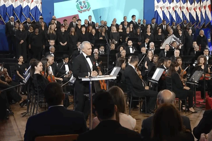 El Himno Nacional recibe regrabación bajo dirección de José Antonio Molina
