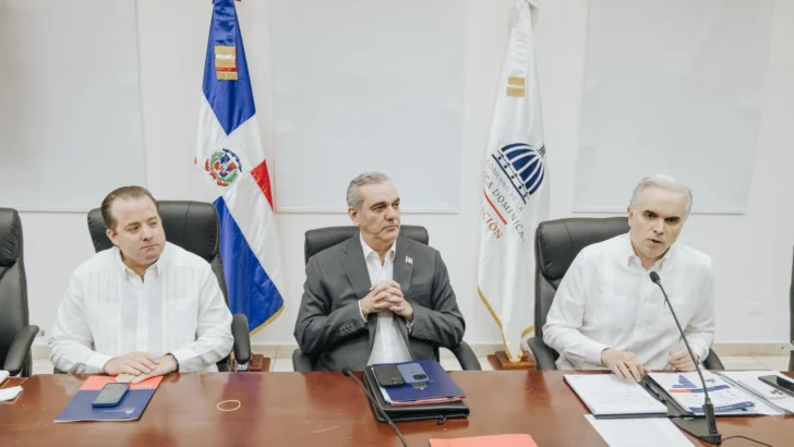Abinader y Educación revisan avances del año escolar 2025-2026 Abinader y Educación revisan avances del año escolar 2025-2026