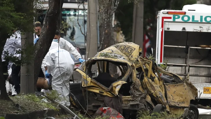 Asciende a 13 el número de policías colombianos muertos en ataque contra un helicóptero Asciende a 13 el número de policías colombianos muertos en ataque contra un helicóptero