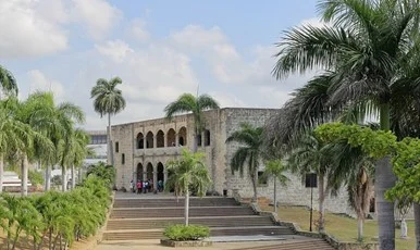 Alcazar-de-Colon