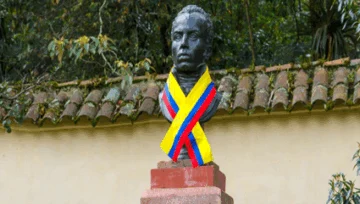  Busto a Alexandre Pétion en la Quinta de Bolívar en Bogotá. Fuente: https://idpc.gov.co