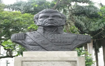  Busto al presidente Alexandre Pétion en el Boulevar del Rio en Cali. Foto: Jonathan De Oleo 2025