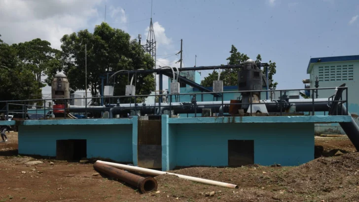 CAASD trabaja en la solución de avería en línea de abastecimiento del acueducto Haina-Manoguayabo
