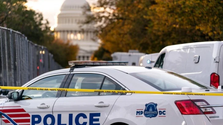Trump enfrenta una demanda por asumir el control de la Policía en Washington D.C.