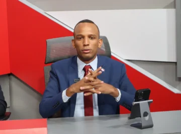 Policía Nacional explica detención del periodista Edward Ramírez en el Centro Olímpico Policía Nacional explica detención del periodista Edward Ramírez en el Centro Olímpico