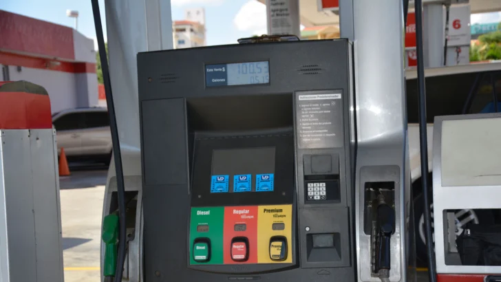Gobierno asigna RD$ 222 millones a cinco combustibles para mantener precios sin variación Gobierno asigna RD$ 222 millones a cinco combustibles para mantener precios sin variación
