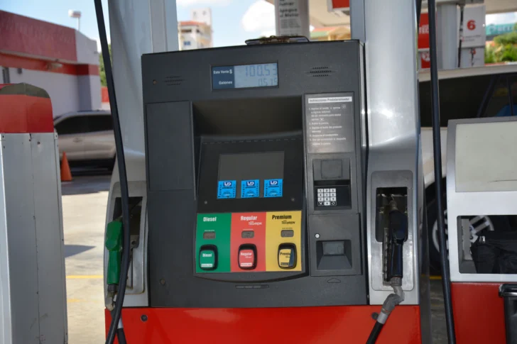 Gobierno asigna RD$ 222 millones a cinco combustibles para mantener precios sin variación