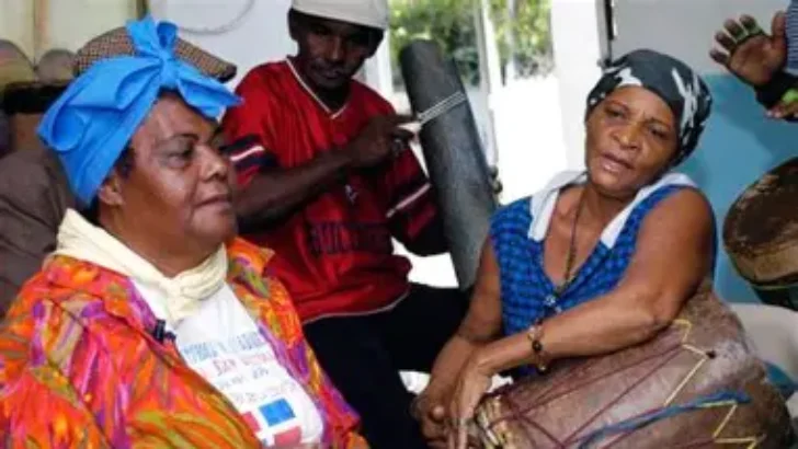 Cultura, políticas y perspectiva antropológica Cultura, políticas y perspectiva antropológica