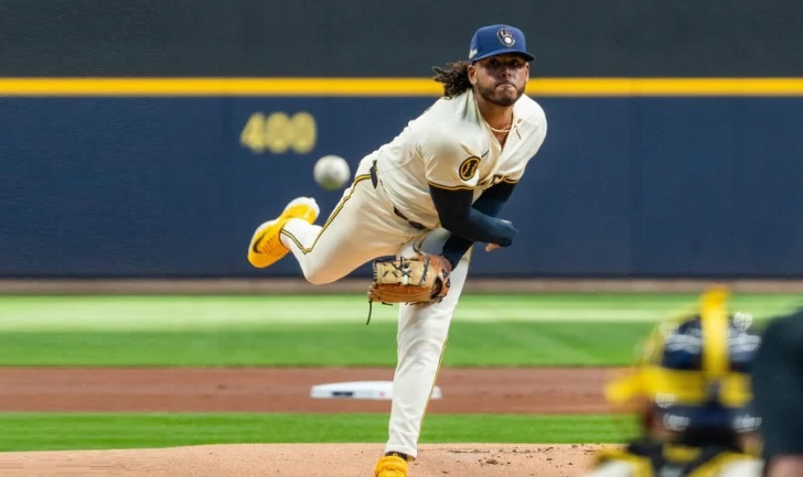  Freddy Peralta
