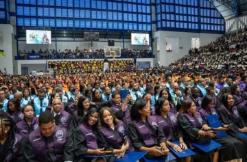 UASD gradúa 1,577 profesionales de grado y postgrado en La Romana