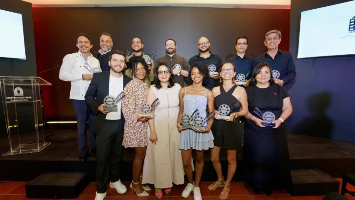 Adopresci premia el cine de autor y talento técnico protagonizan la gala