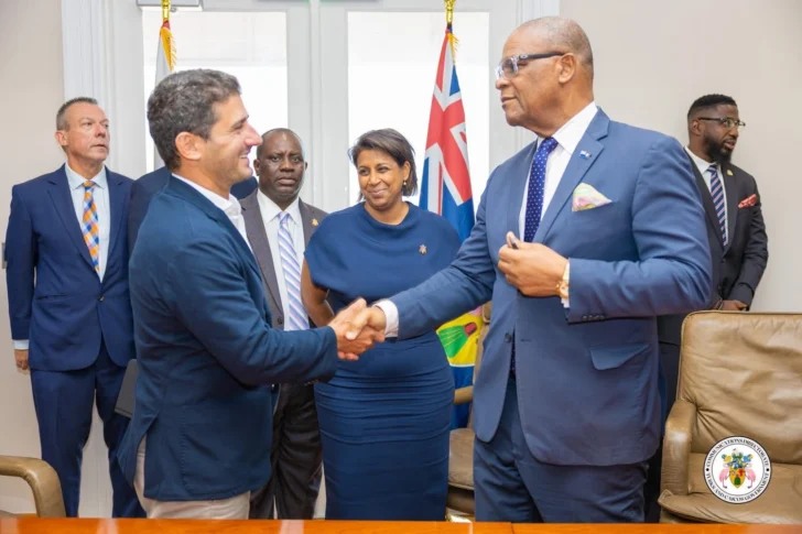 The Palace Company y el gobierno de Turcas y Caicos firman acuerdo de desarrollo para dos hoteles de lujo 