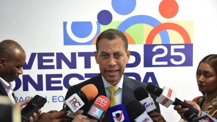 Guido Gómez Mazara llama a transformar modelo formativo para afrontar desafíos tecnológicos y STEM