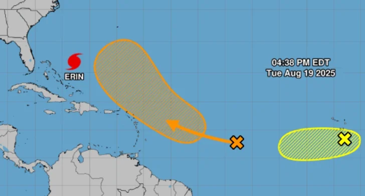 El huracán Erin amenaza a costa de este de EEUU