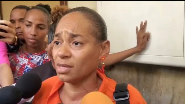 Abuela de niña asesinada en Los Guandules exige justicia contra su propia hermana