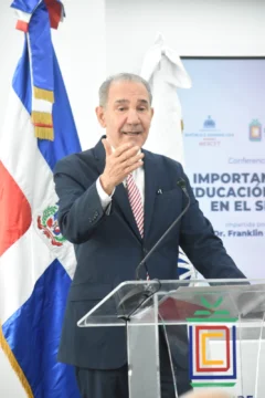 MESCyT destaca avance del aprendizaje por competencias en universidades