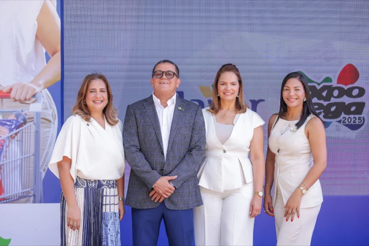 Alaver impulsa consumo local y educación financiera en Expo Vega Real 2025