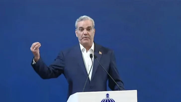 Abinader dice oposición “no puede competir en indicadores sociales y económicos” Abinader dice oposición “no puede competir en indicadores sociales y económicos”
